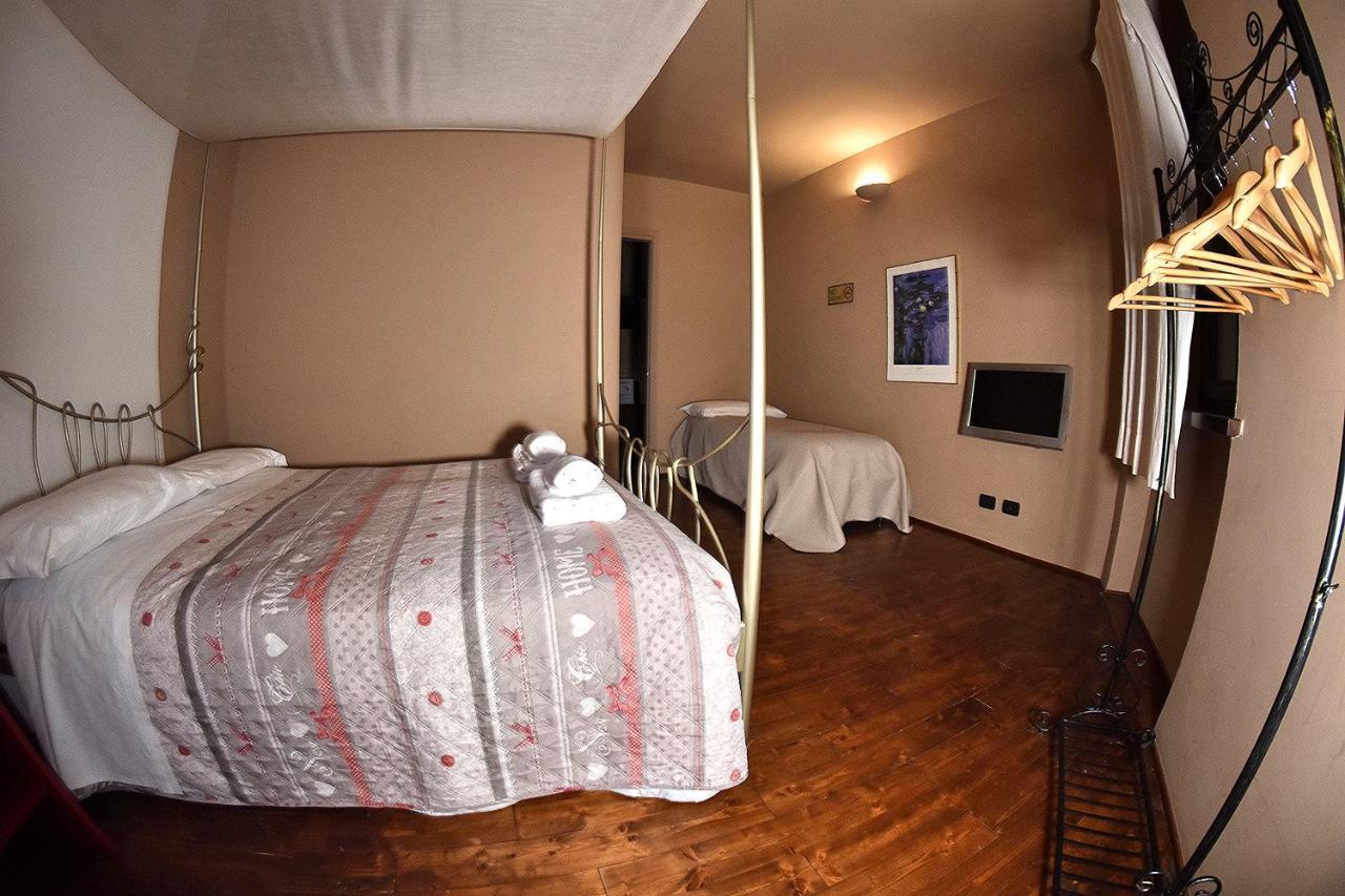 Prigioni House Bed and Breakfast Peschiera del Garda Eksteriør billede