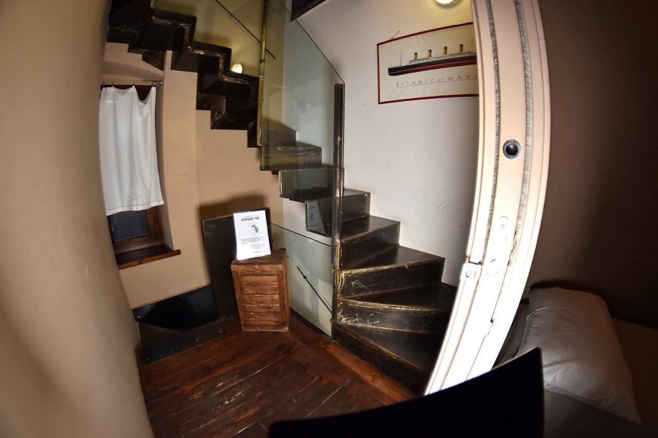 Prigioni House Bed and Breakfast Peschiera del Garda Eksteriør billede
