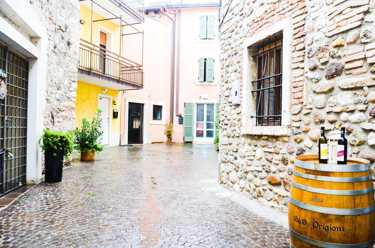 Prigioni House Bed and Breakfast Peschiera del Garda Eksteriør billede