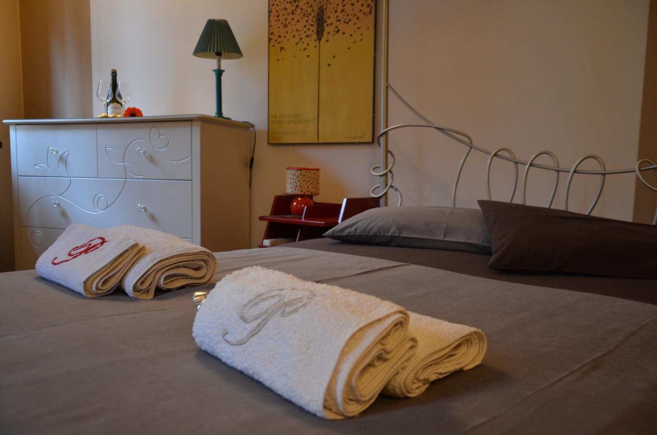 Prigioni House Bed and Breakfast Peschiera del Garda Eksteriør billede