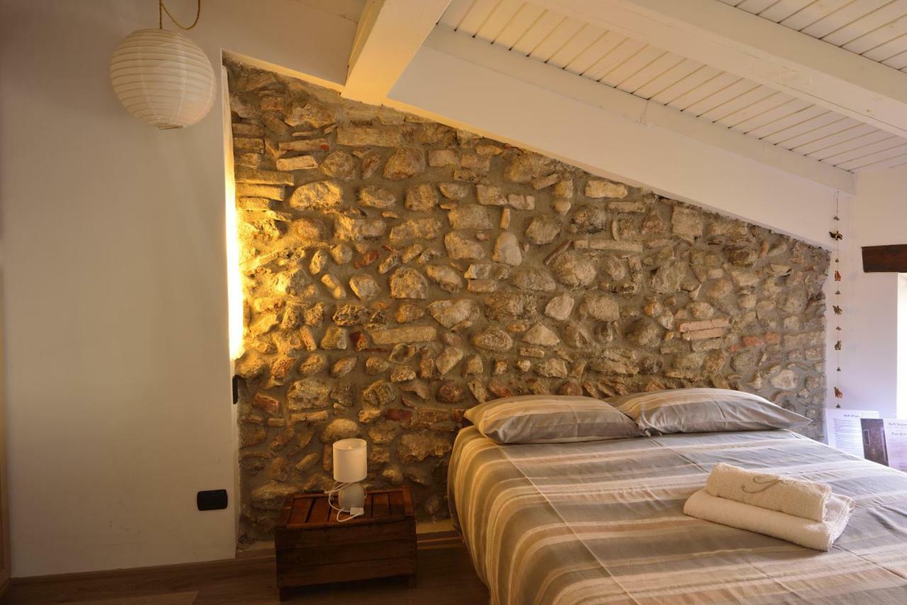 Prigioni House Bed and Breakfast Peschiera del Garda Eksteriør billede